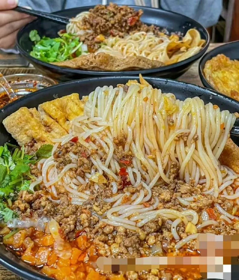 酱香米线商用制作教程(新手入门完整版)