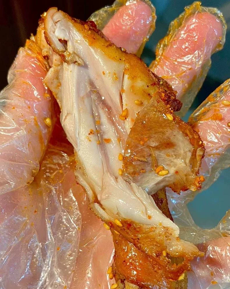 《烤鸡翅鸡腿》全套视频教程资料 ,内容详细,技术教程资料配方(烤鸡翅鸡腿商用配方)