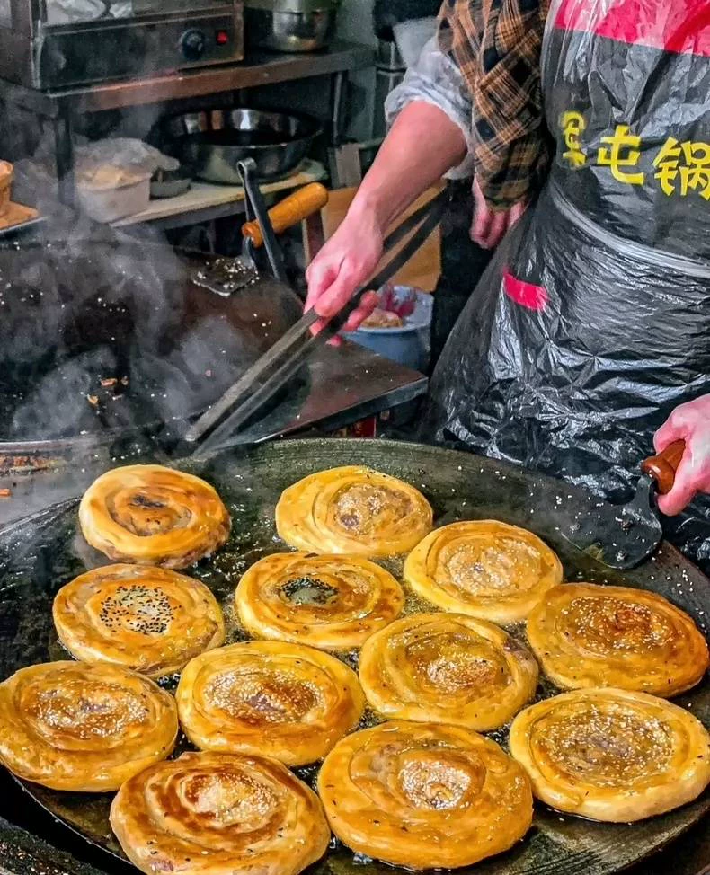 锅盔技术配方闲置转让，军屯锅盔，荆州锅盔两种锅盔制作技术，视（锅盔技术商用配方）成品图2