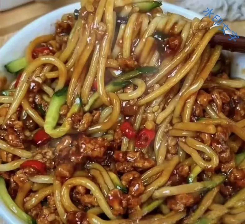 正宗老北京炸酱面,视频教学文字配方教学所有调料都是精确到克(完整版含视频)食材配料展示