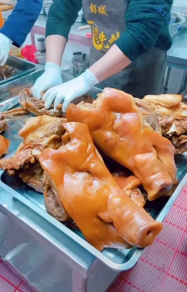 实体店彭城卤先生卤肉熟食技术教程配方笔记闲置转让0(夜市摆摊必学)制作步骤3