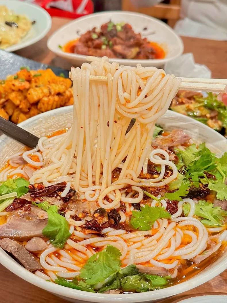 羊肉粉贵州特色无保留全套技术配方 羊肉粉详细操作流程