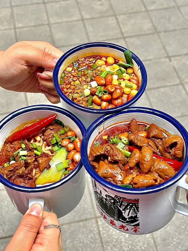 正宗特色小吃［茶缸牛肉面］技术配方制作视频（附详细步骤）