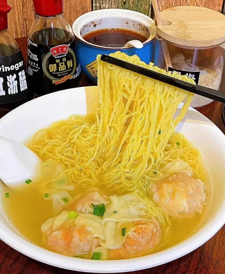 花了3800实体店学来的香港鲜虾云吞面,制作步骤图解