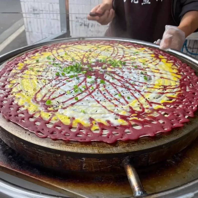 国潮花式煎饼果子技术配方，花样煎饼果子配方，国潮花式煎饼果子（煎饼商用配方）成品图2